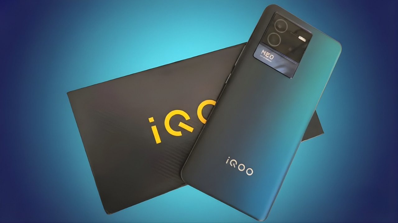 iQOO 5G Gaming Phone Launched: 120Hz Display and Powerful Performance